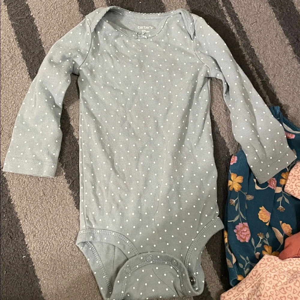Carters short/long sleeves bodysuit onesies 4 pieces